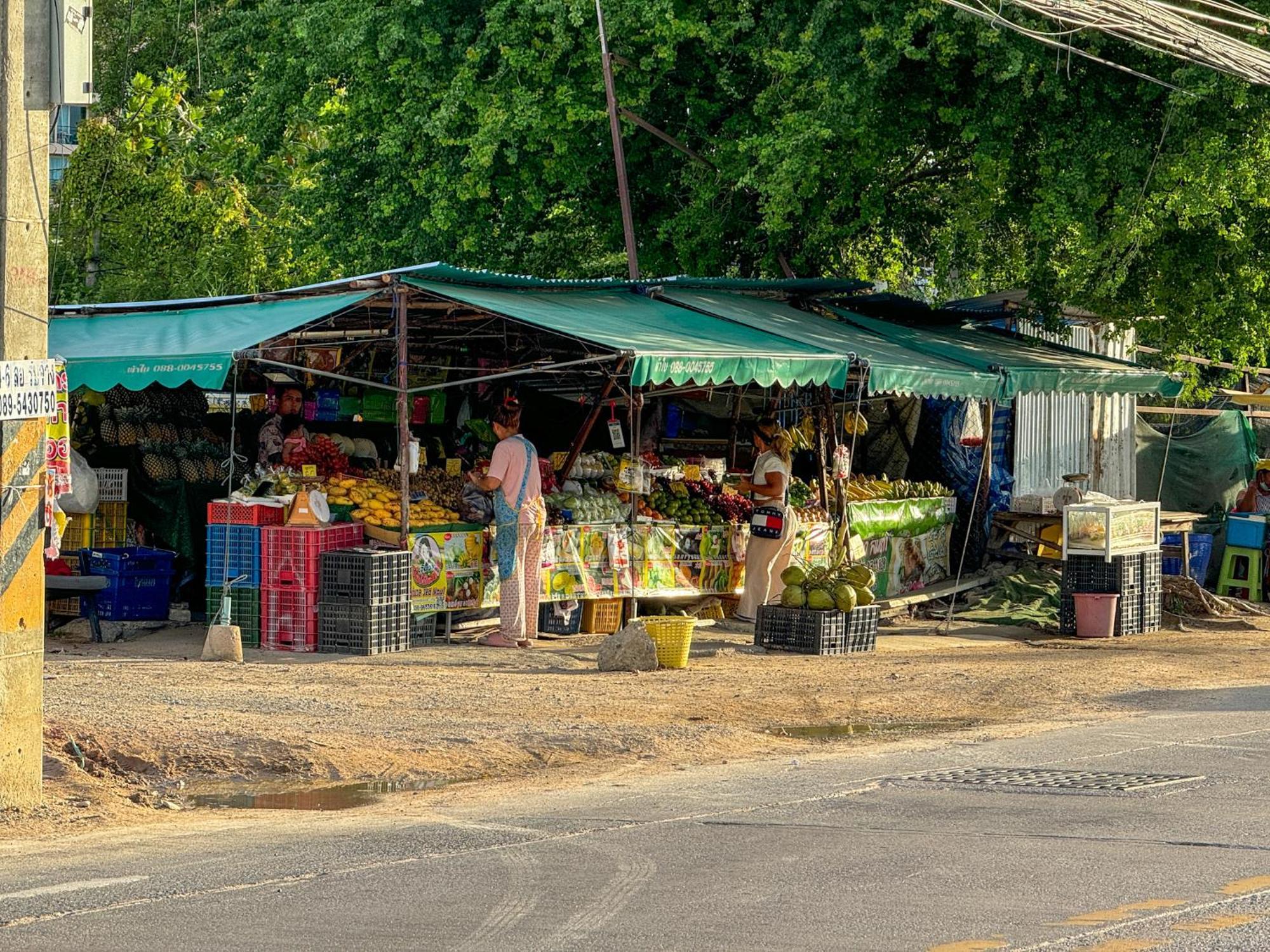 卧室直达泳池 全网最低价 到中天海滩5分钟 Pantai Jomtien Bagian luar foto